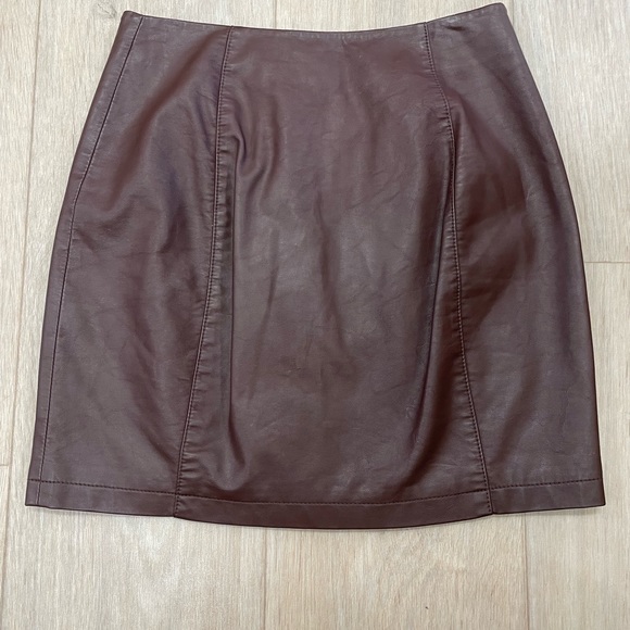 Free People faux leather skirt - Picture 3 of 5
